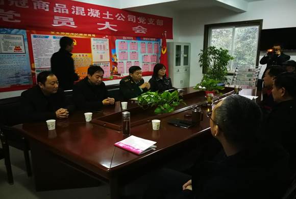 銅官區(qū)區(qū)委常委、人武部到商品混凝土公司開展專項督導(dǎo)工作