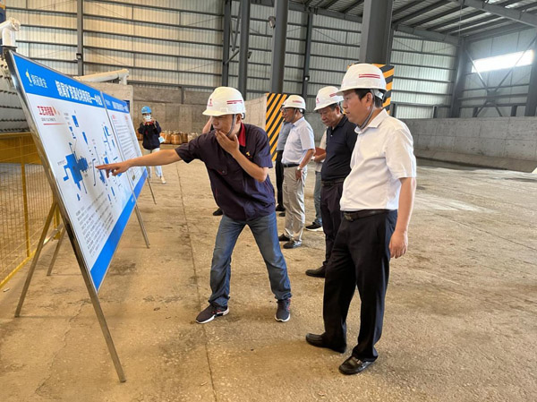 市副市長汪發(fā)進到建材公司調研  市副市長汪發(fā)進到建材公司調研