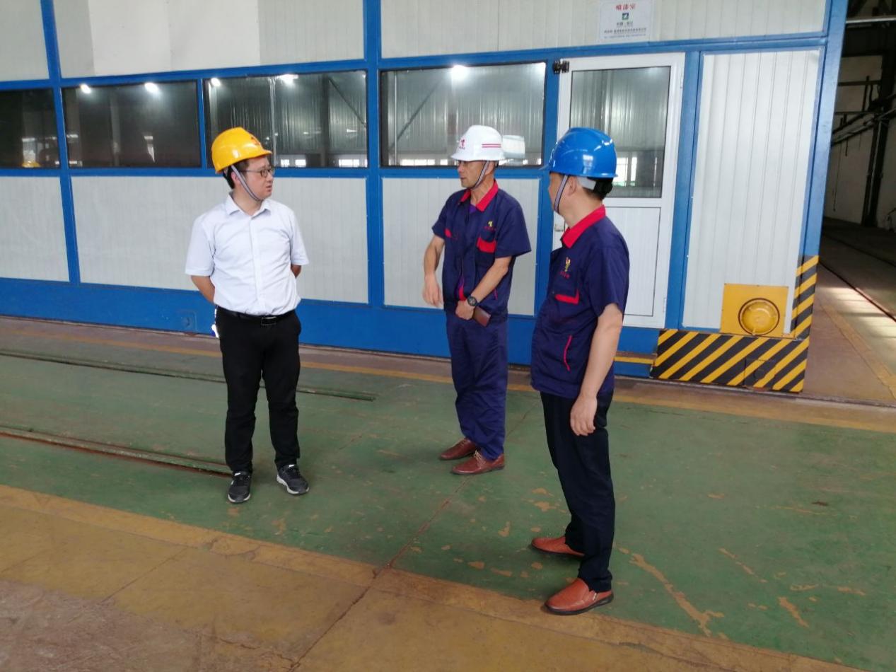 集團(tuán)公司到公司開(kāi)展二季度安全環(huán)保檢查  集團(tuán)公司到公司開(kāi)展二季度安全環(huán)保檢查